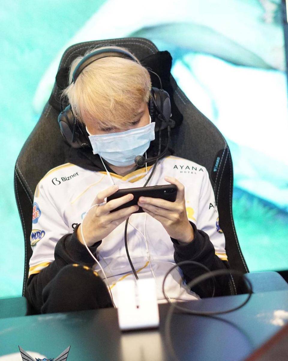 aksi RRQ Vyn saat bermain di turnamen (instagram.com/rrq_vyn)