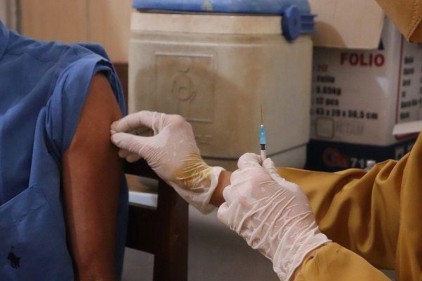 FDA Izinkan Vaksinasi ke Orang Sistem Kekebalan Lemah