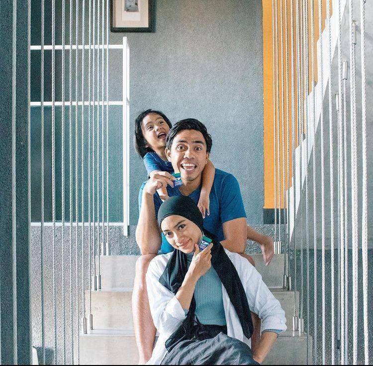 Seleb Bali (instagram.com/Ayudiac)