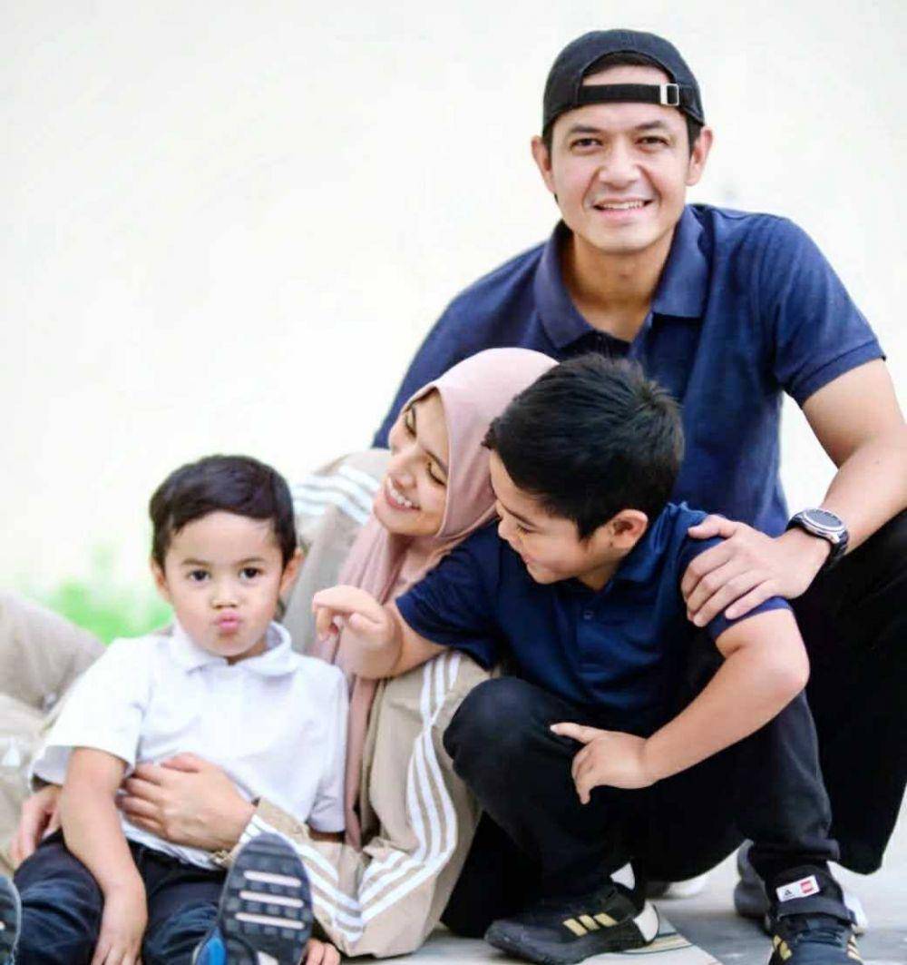 Dude Harlino (instagram.com/dude2harlino)