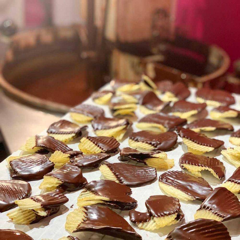chocolate cover potato (instagram.com/sweetexpressionsbygeri