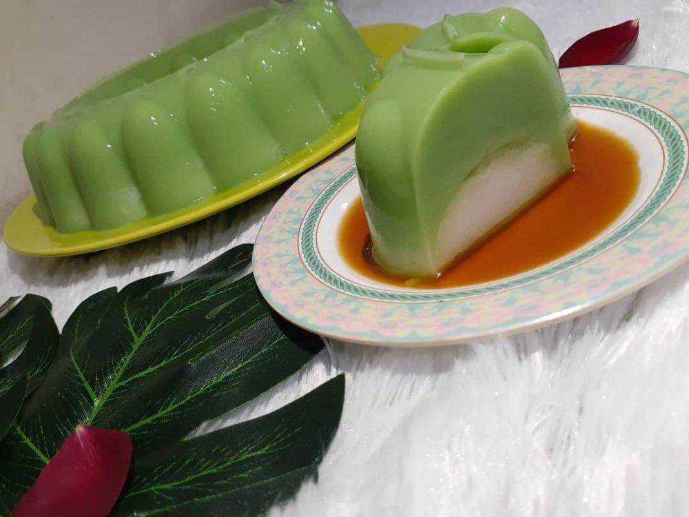 potret hidangan puding klepon (instagram.com/moma_food)