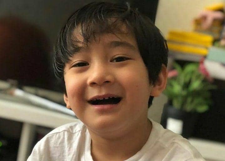 Ulang Tahun ke-6, 9 Potret Terkini Rafathar yang Juga Rajin Ibadah