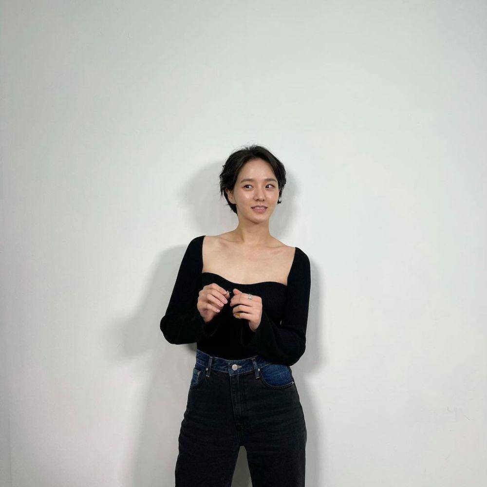 Park Gyu Young (instagram.com/lavieenbluu)