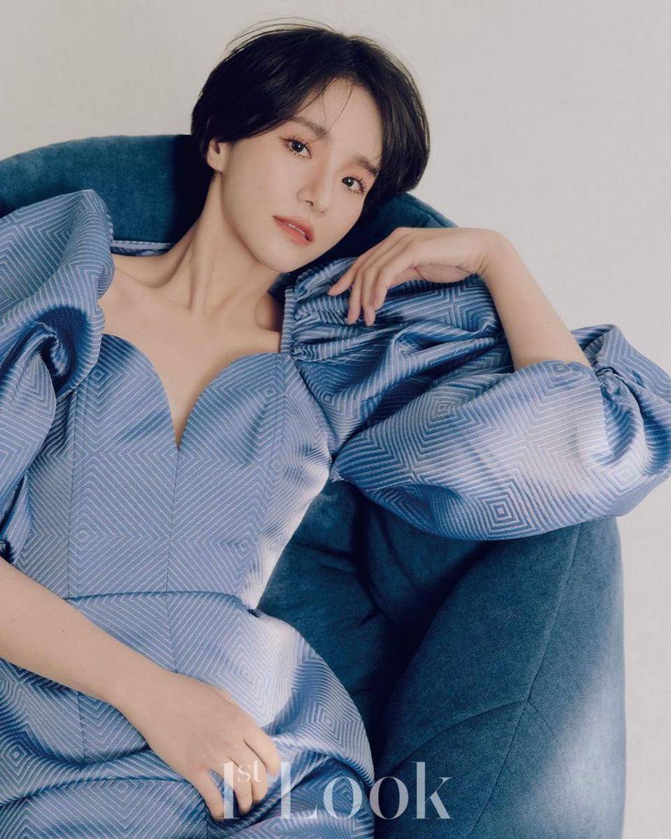 Park Gyu Young (instagram.com/lavieenbluu)