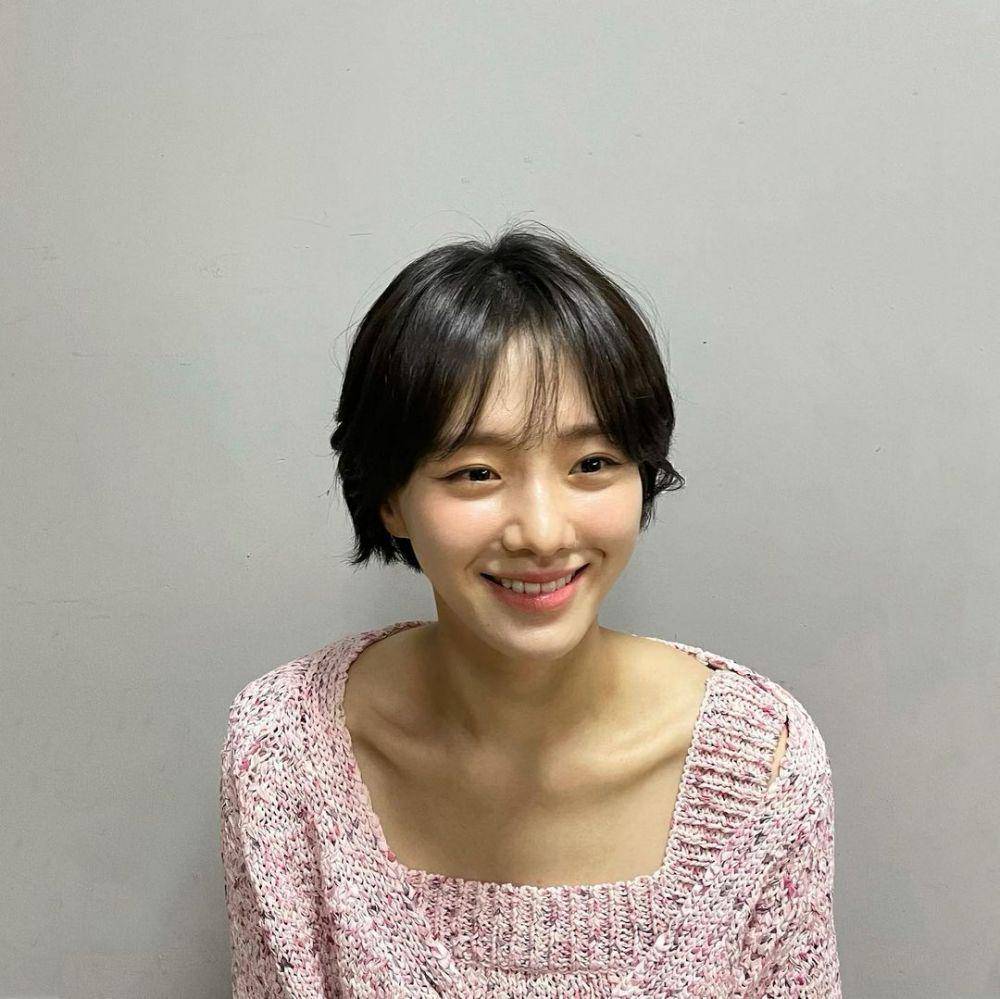 Park Gyu Young (instagram.com/lavieenbluu)