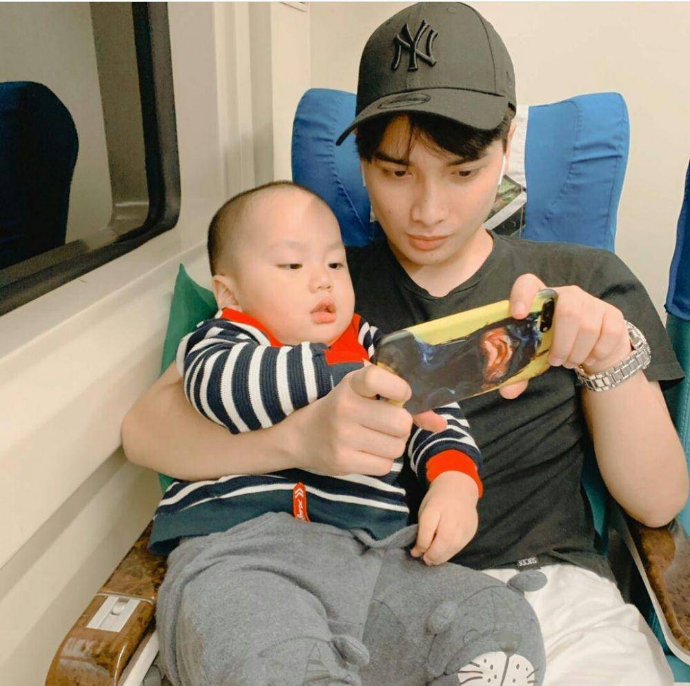 Alvin Faiz (instagram.com/alvin_411)