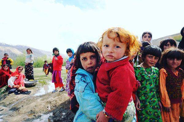 Para pengungsi di Afghanistan. (Twitter.com/KhaledBeydoun)