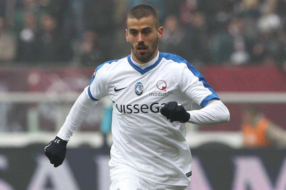 Leonardo Spinazzola (blackwhitereadallover.com)