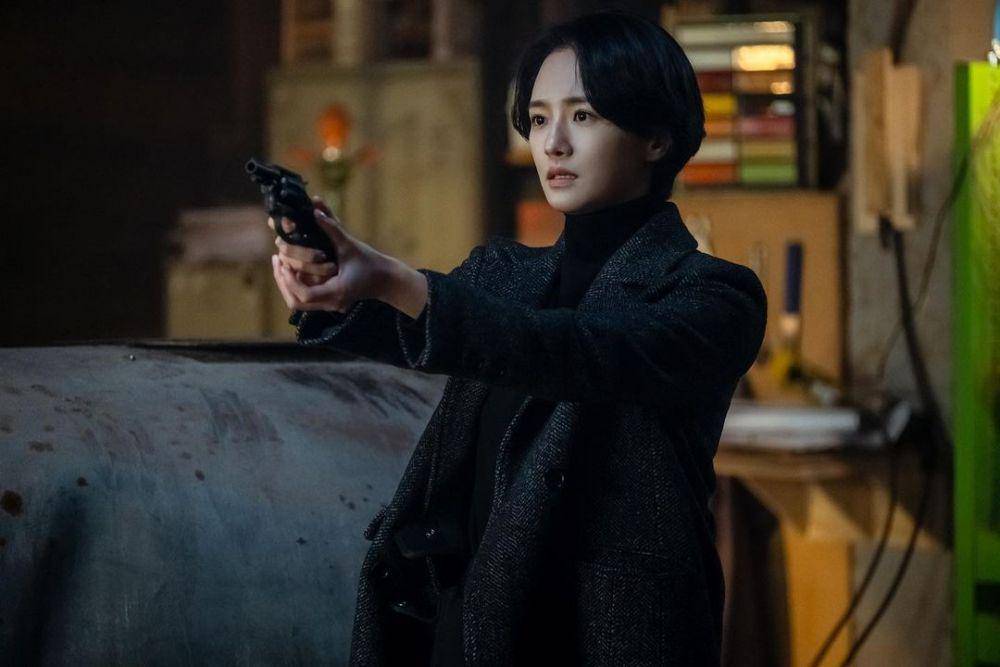 Park Gyu Young (instagram.com/lavieenbluu)