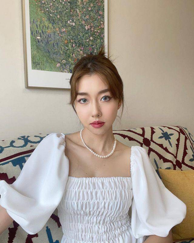 Penampilan Sunny Dahye (instagram.com/sunnydahye)