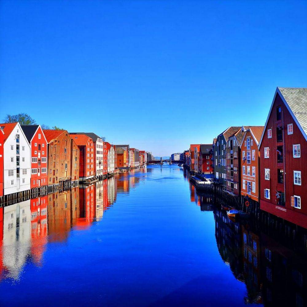 Nidelva River di Trondheim, Norwegia (instagram.com/lukaslussi88O
