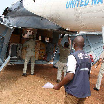 Petugas kesehatan WHO di Afrika yang sedang membantu menangani wabah Ebola yang terjadi di Guinea pada Februari 2021 (Twitter.com/WHO African Region)