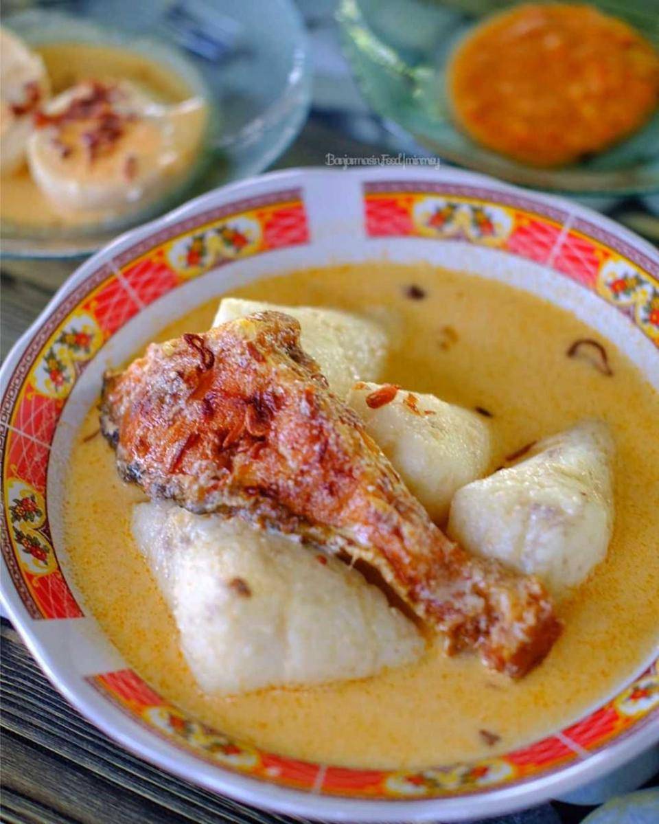 ketupat kandangan (instagram.com/banjarmasinfood)