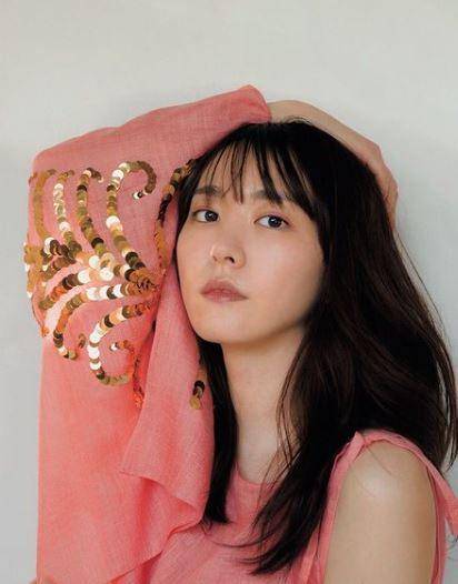 Yui Aragaki (instagram.com/lespros_entertainment)