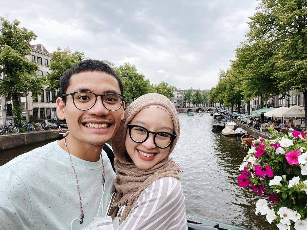 Gita Savitri (instagram.com/gitasav)
