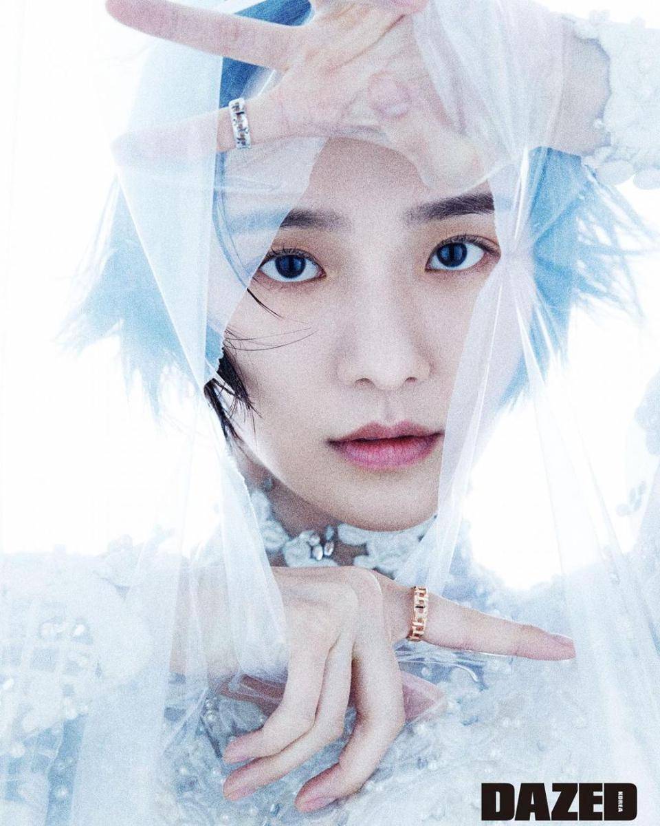 Park Gyu Young (instagram.com/lavieenbluu)