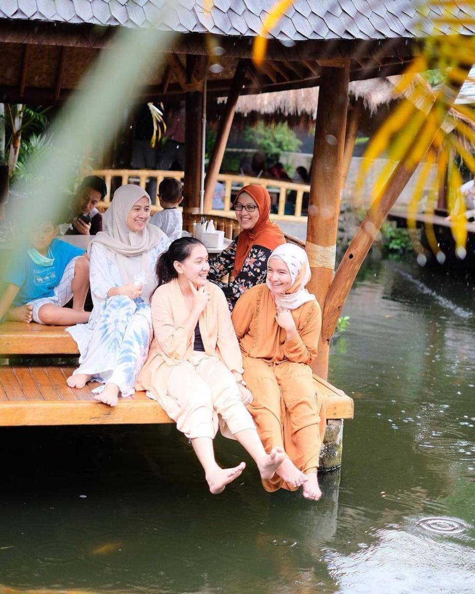 Intan Nuraini dan saudara (instagram.com/intan_nuraini23)