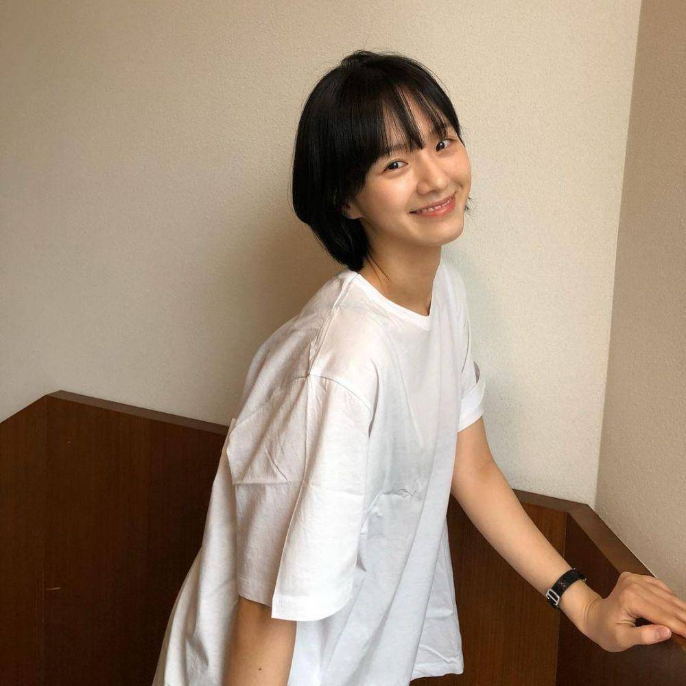Park Gyu Young (instagram.com/lavieenbluu)