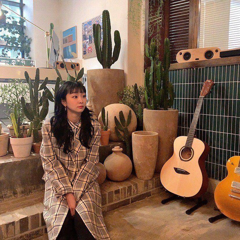 Kim Da Mi (instagram.com/d_a___m_i)