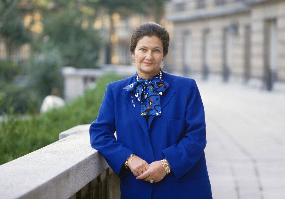 Simone Veil, korban Holocaust, tokoh kunci dalam politik Prancis dan presiden Parlemen Eropa (elle.fr)