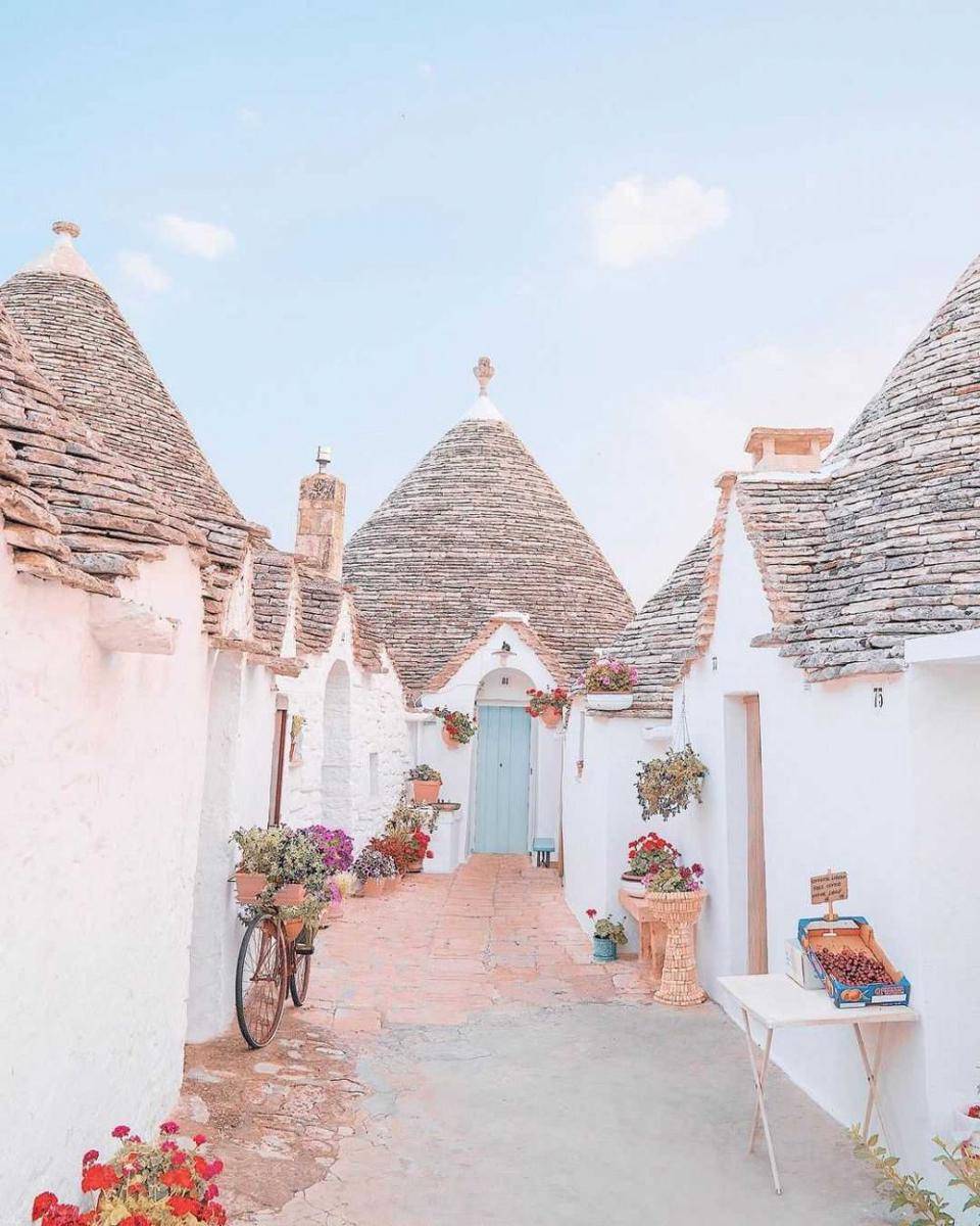 rumah warga di Locorotondo (instagram.com/gabdetails)