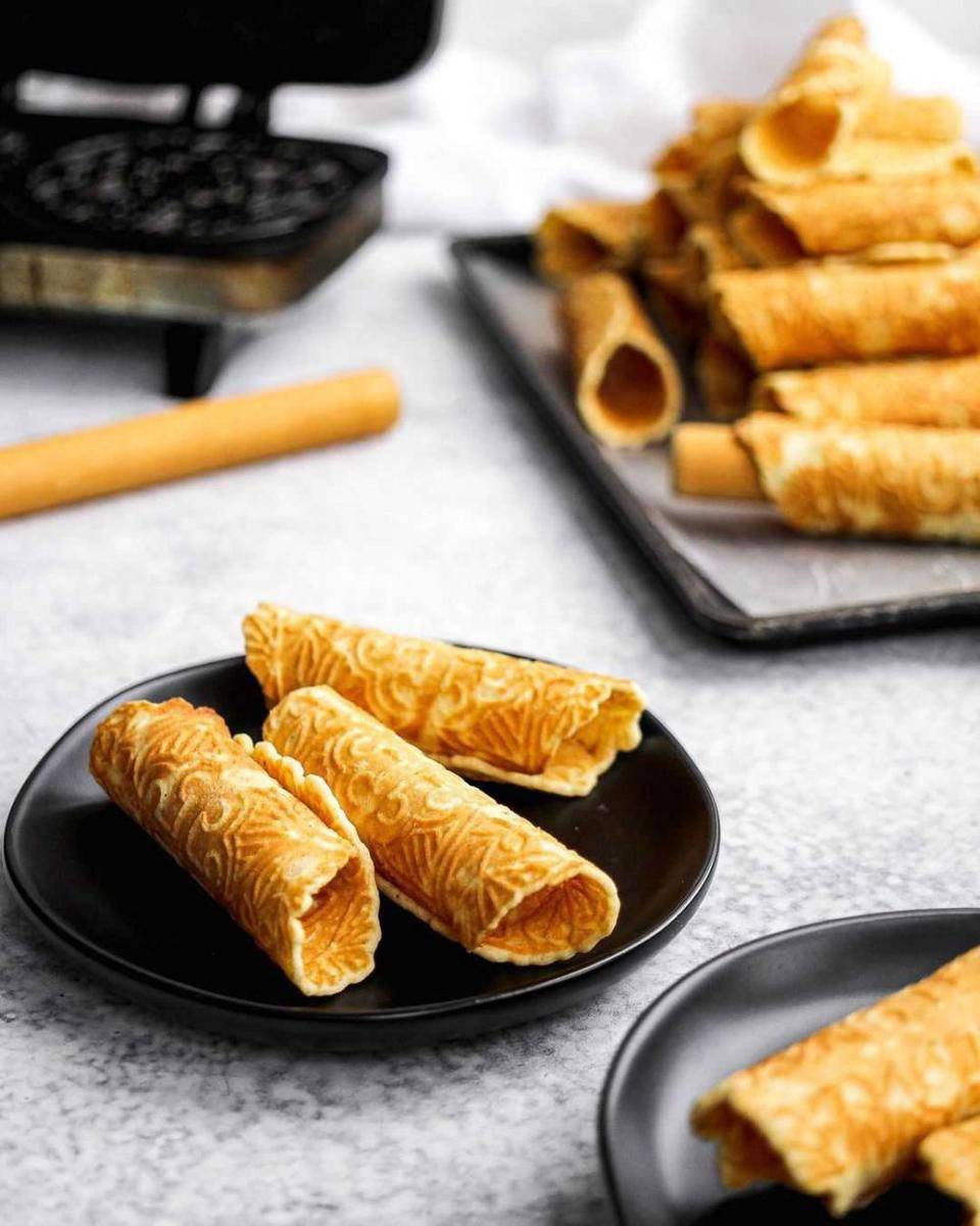 Krumkake (instagram.com/runtothetable)
