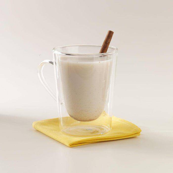 ilustrasi honey cinnamon milk (www.tasteofhome.com/Taste of Home)
