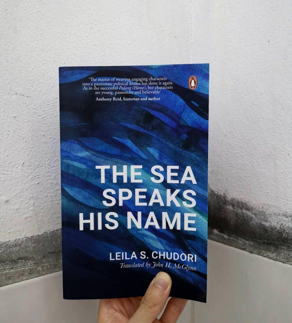 The Sea Speaks His Name oleh Leila S. Chudori (instagram.com/johnisreading)