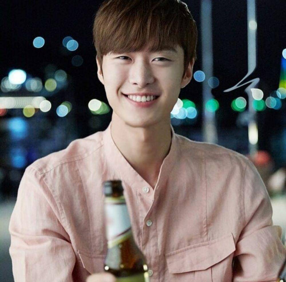 Gong Myung (instagram.com/fantagio_official)