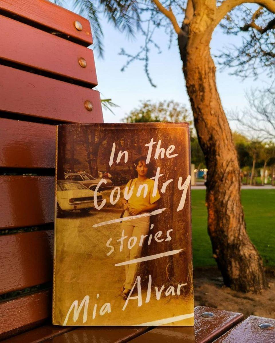 In The Country oleh Mia Alvar (instagram.com/learnthuman)