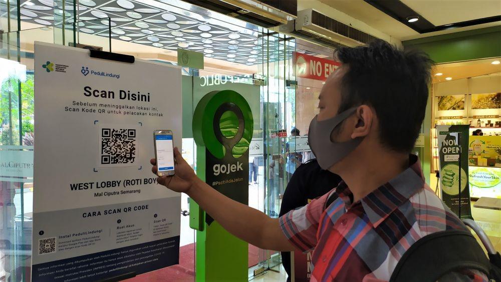PPKM Dicabut, Masuk ke Mal Gak Perlu Scan PeduliLindungi?