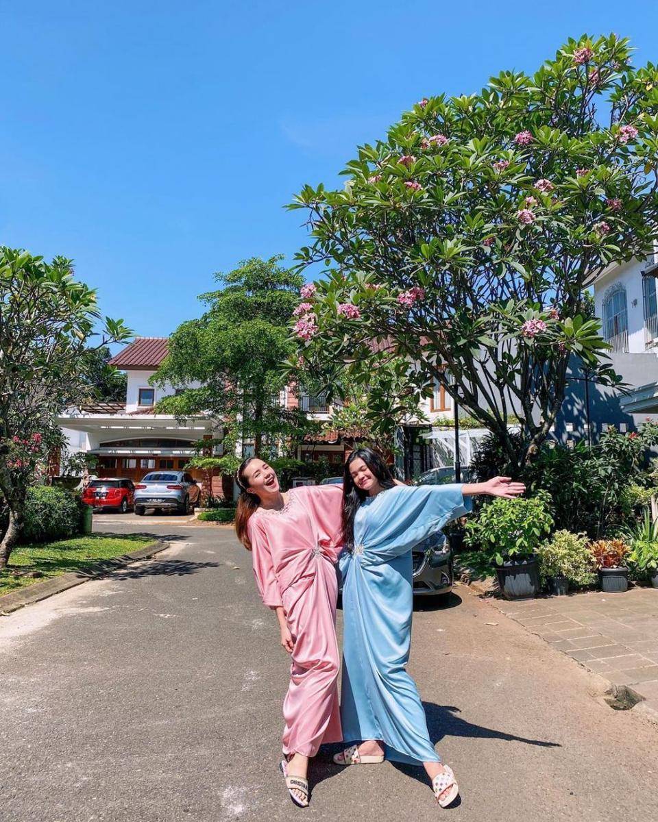 Beby Tsabina dan Cut Keysha (instagram.com/bebytsabina)