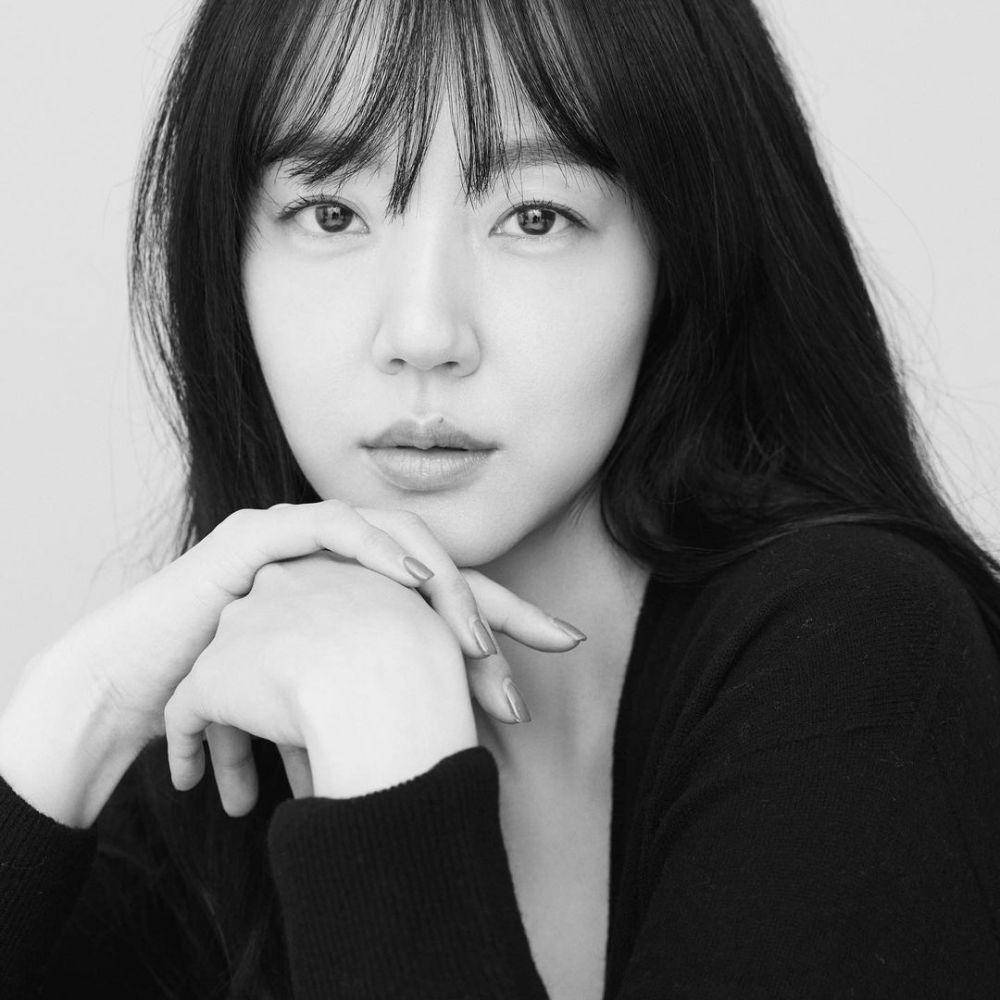 Im Soo Jung (instagram.com/soojunglim_)