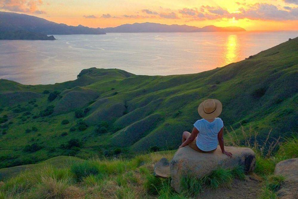 matahari terbenam di Gili Laba (instagram.com/nancyaryasubawa)