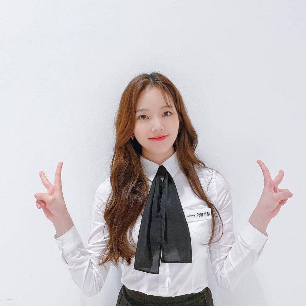 Soojin Weeekly (instagram.com/_weeekly)