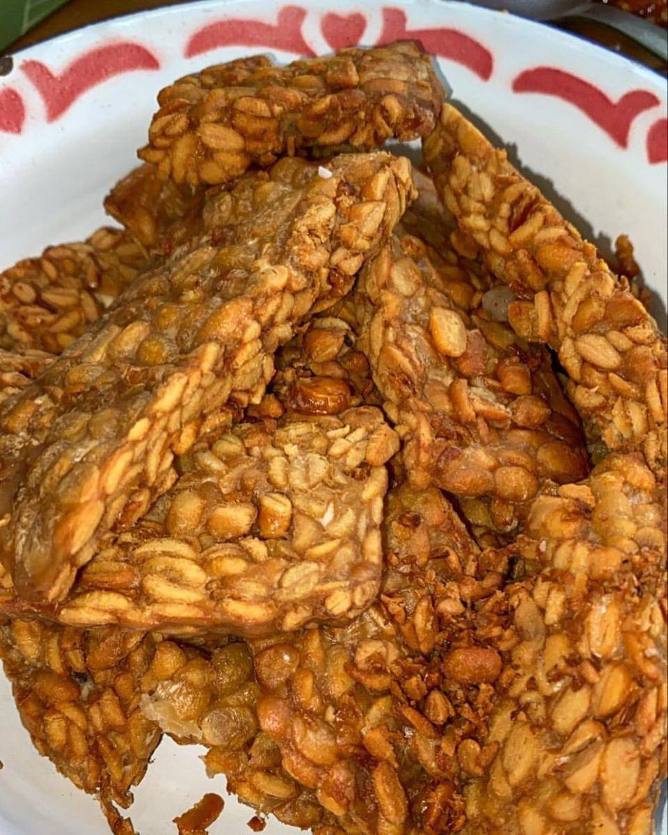 Tempe goreng (instagram.com/nathdyfell)