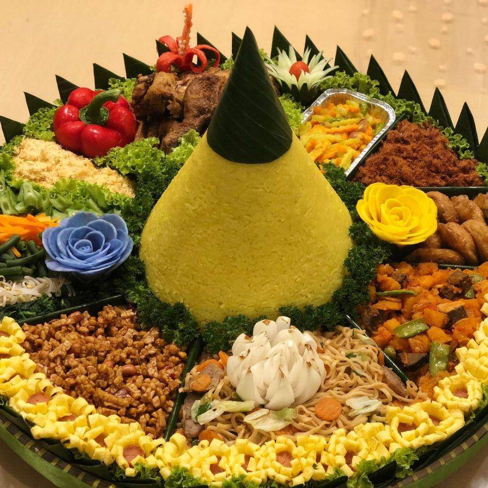 Ilustrasi nasi tumpeng (instagram.com/nasibirucantik)