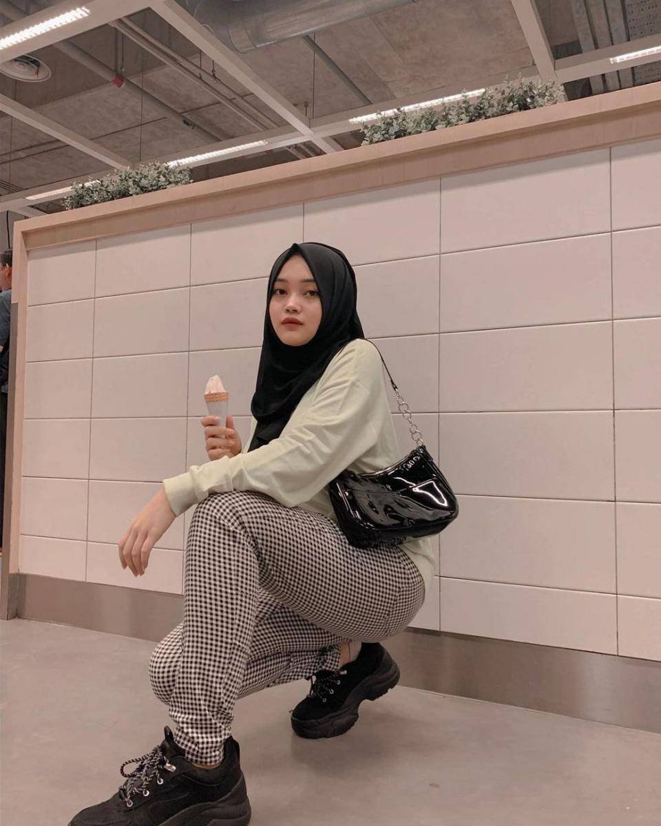 Putri Delina (instagram.com/putridelinaa)