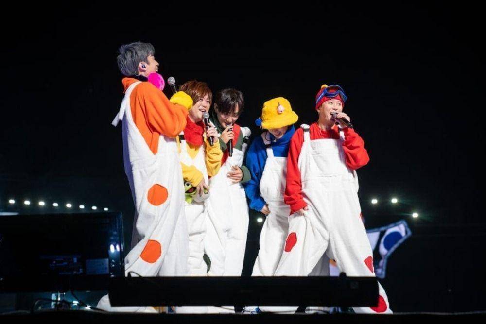 H.O.T Concert (soompi.com)