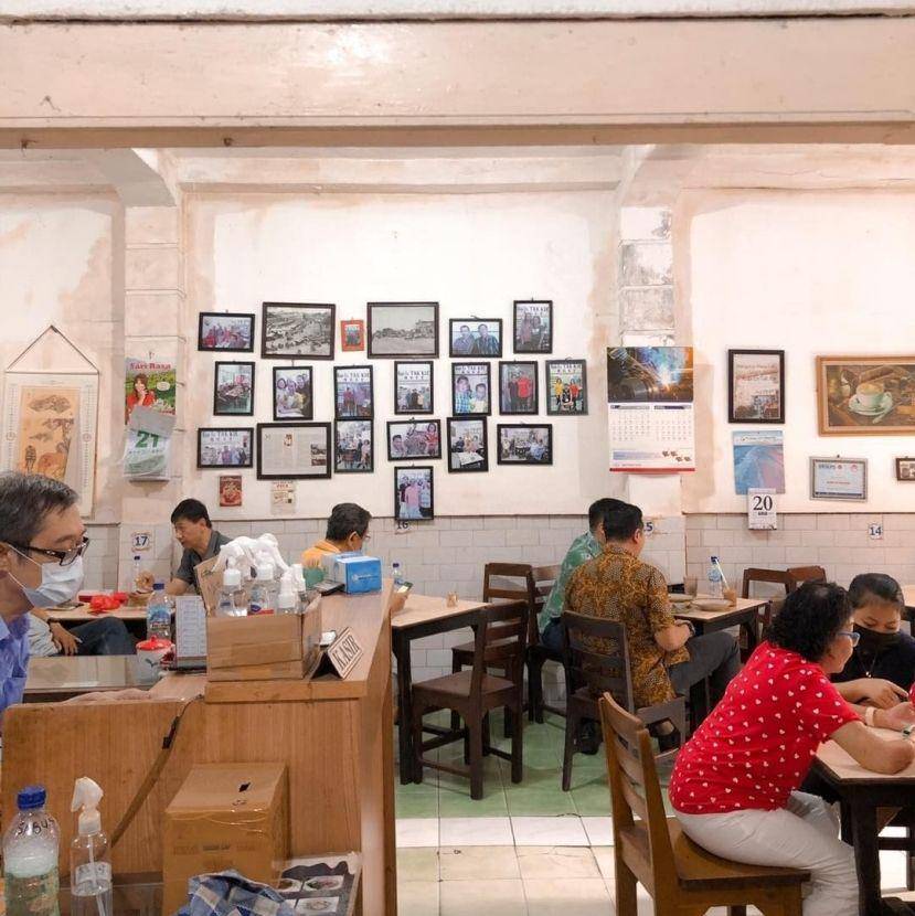 Kopi Es TAK KIE (instagram.com/nongkrongasikjogja)