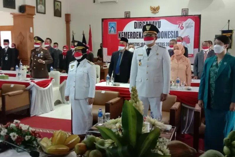 Bupati Sleman Ajak Masyarakat Berjuang lewat Mematuhi Prokes
