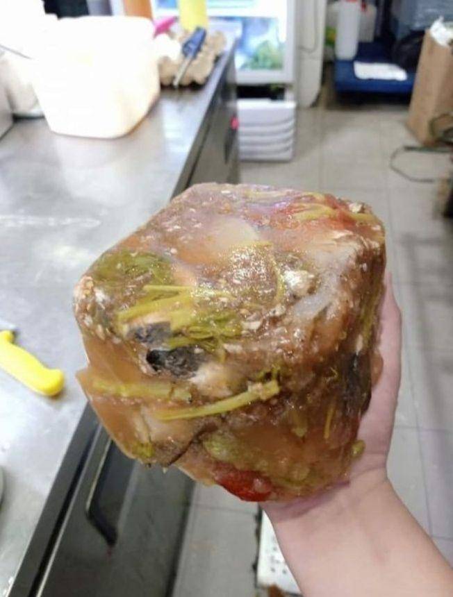 potret kocak saat makan bubur (instagram.com/recehtapiviral)