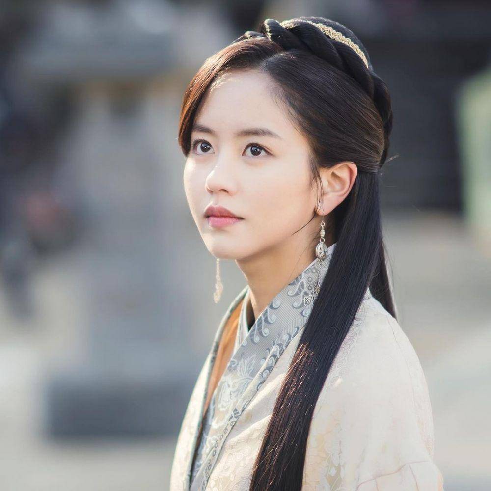 Kim So Hyun di drama River Where The Moon Rises (dok. KBS2/River Where The Moon Rises via instagram.com/victorycontents)