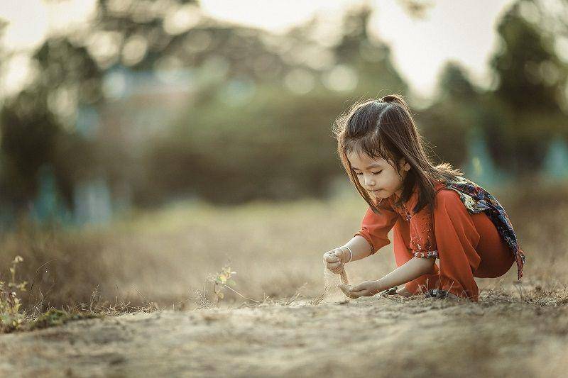Kekecewaan pada anak (unsplash.com/MI PHAM)