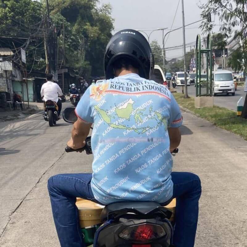 Kaos ala Bapak-bapak (instagram.com/sukijan.id)