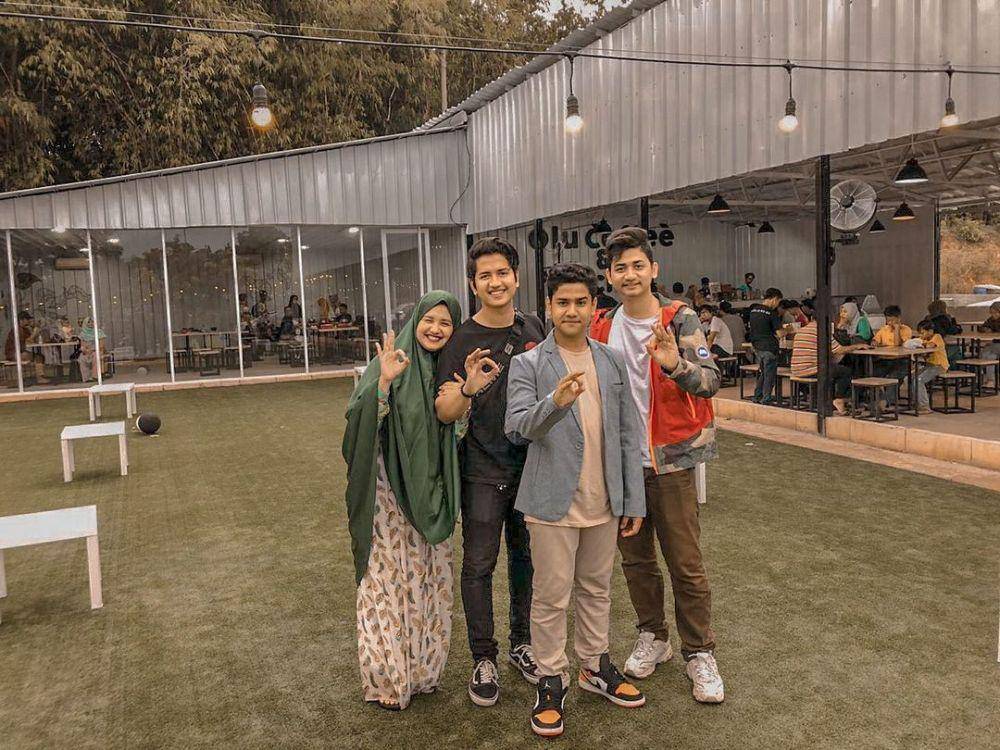 Daulay bersaudara (instagram.com/zikridaulay1)