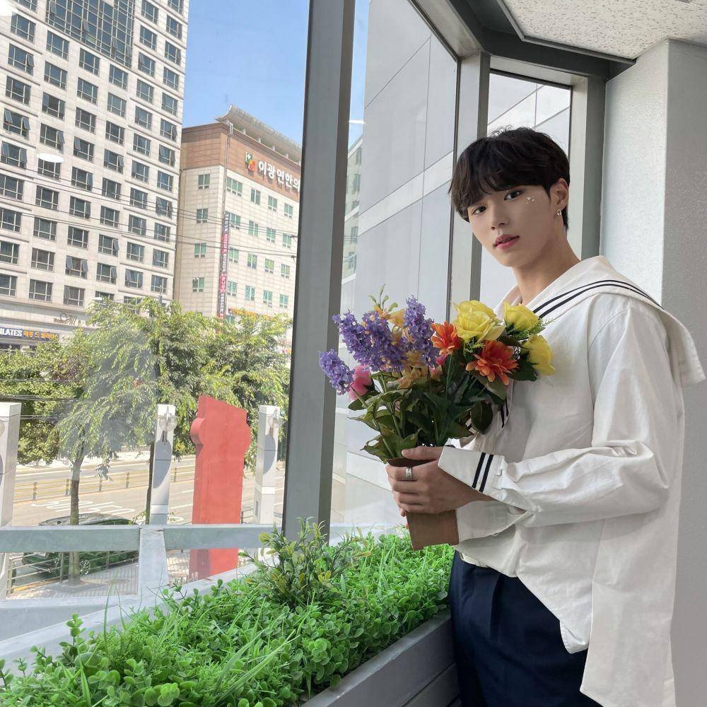 Junseo WEi (twitter.com/WEi__Member)