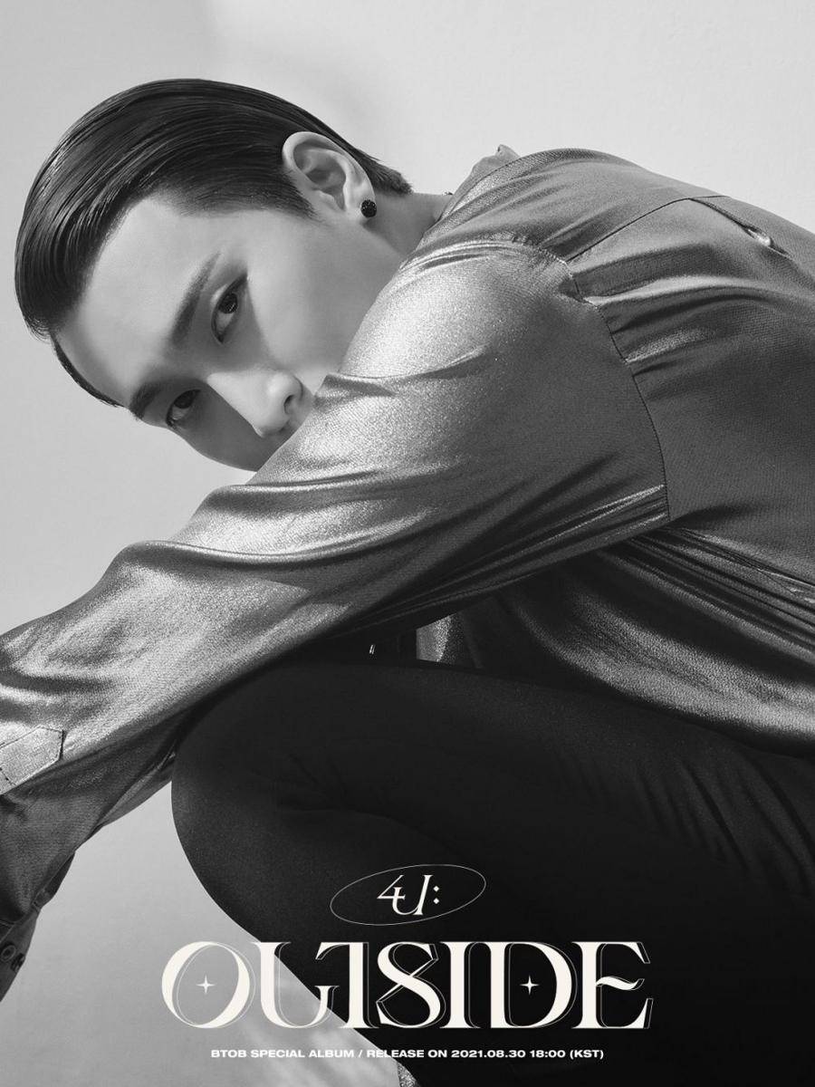 Eunkwang BTOB 4U di teaser special album 4U : OUTSIDE versi Silent. (twitter.com/OFFICIALBTOB)