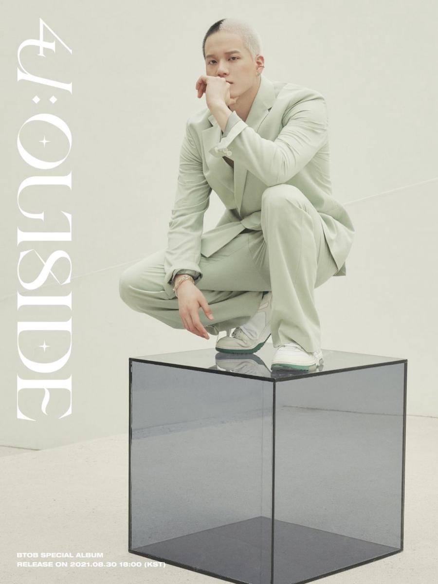 Peniel BTOB 4U di teaser special album 4U : OUTSIDE versi Awake. (twitter.com/OFFICIALBTOB)